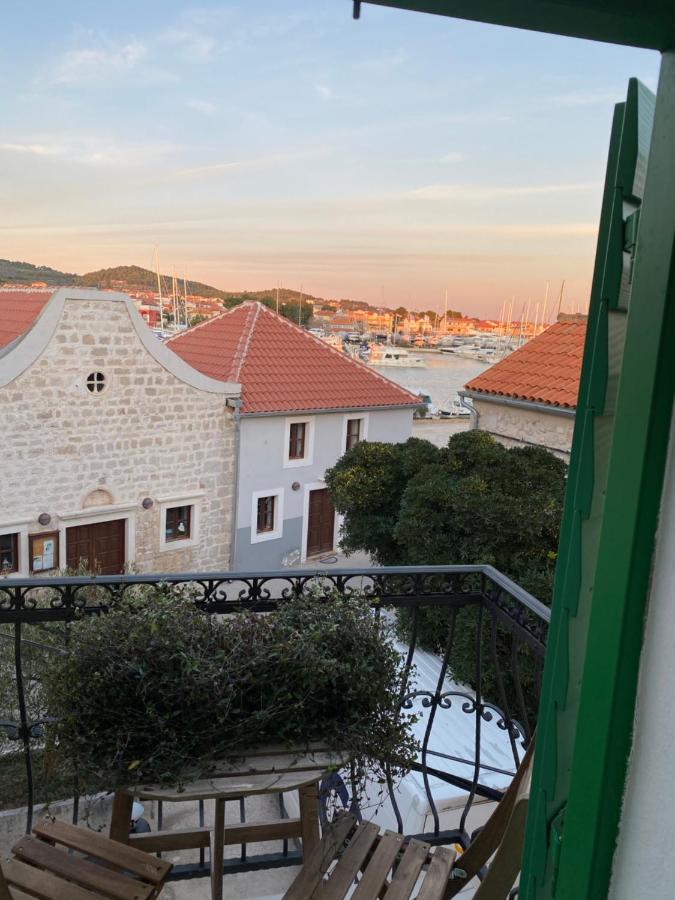 Villa Tribunj House Exterior foto